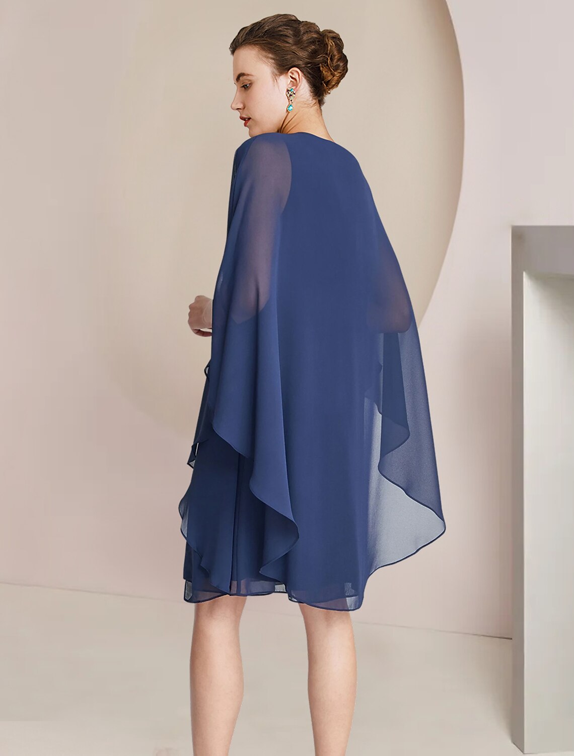 A-Line Mother of the Bride Dress Wedding Guest Elegant Petite Jewel Neck Knee Length Chiffon Long Sleeve with Crystals Ruffles