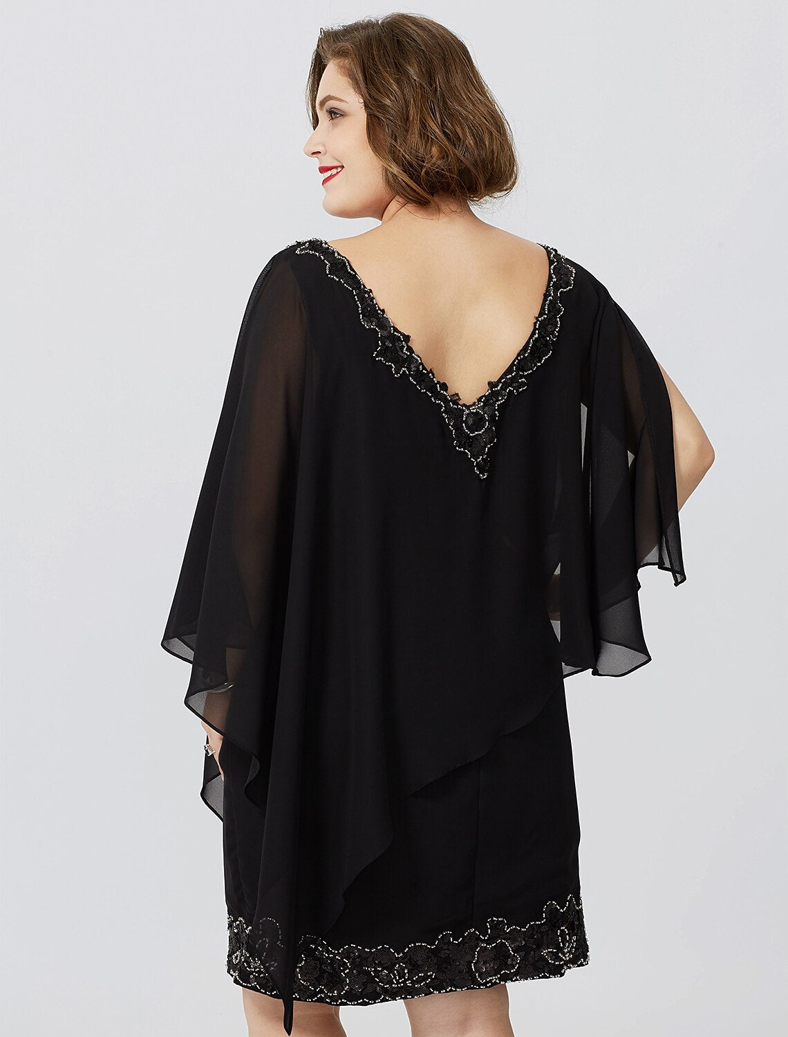 Vestido de madre de la novia con corte tubo/columna, formal, clásico y atemporal, elegante y lujoso, talla grande, escote en V, largo hasta la rodilla, gasa, sin mangas, no incluye cristales ni cuentas.