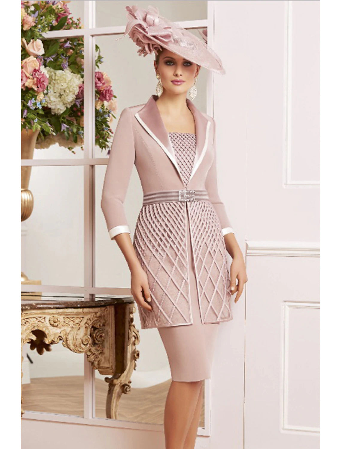 Vestido de madre de la novia de dos piezas, estilo tubo/columna, talla grande, elegante, de invierno, con chaqueta, estilo vintage, manga 3/4, escote cuadrado, largo hasta la rodilla, apliques de encaje satinado.