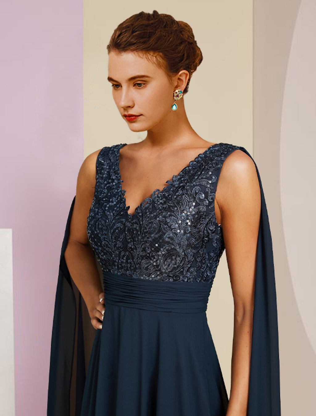 Vestido de madre de la novia con corte en forma de columna, formal, fiesta, elegante, escote en V, largo hasta el suelo, de gasa, encaje, sin mangas, con pliegues y lentejuelas