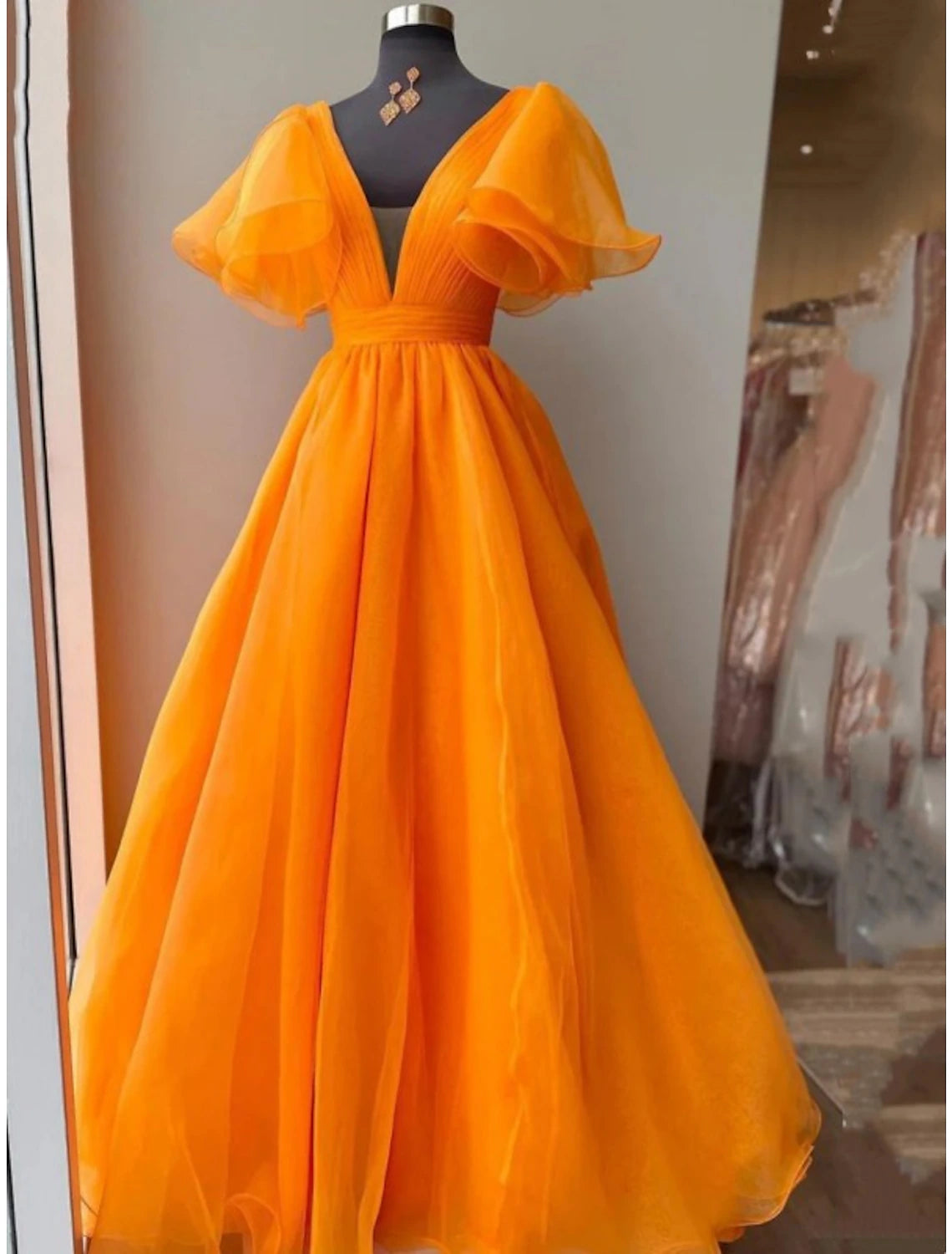 Vestido de noche estilo celebridad, vestido de fiesta de boda, largo hasta el suelo, manga corta, cuello en V, para invitada de boda de otoño, organza con pliegues y volantes.