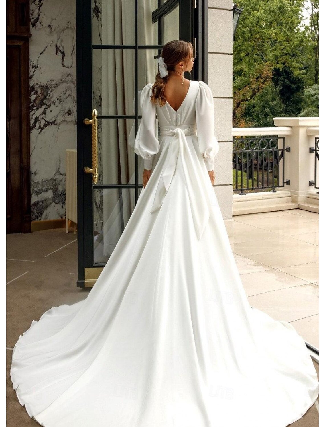 Ivory Satin A-Line Floor-Length Evening Dress with V-Neck and Voluminous Sleeves