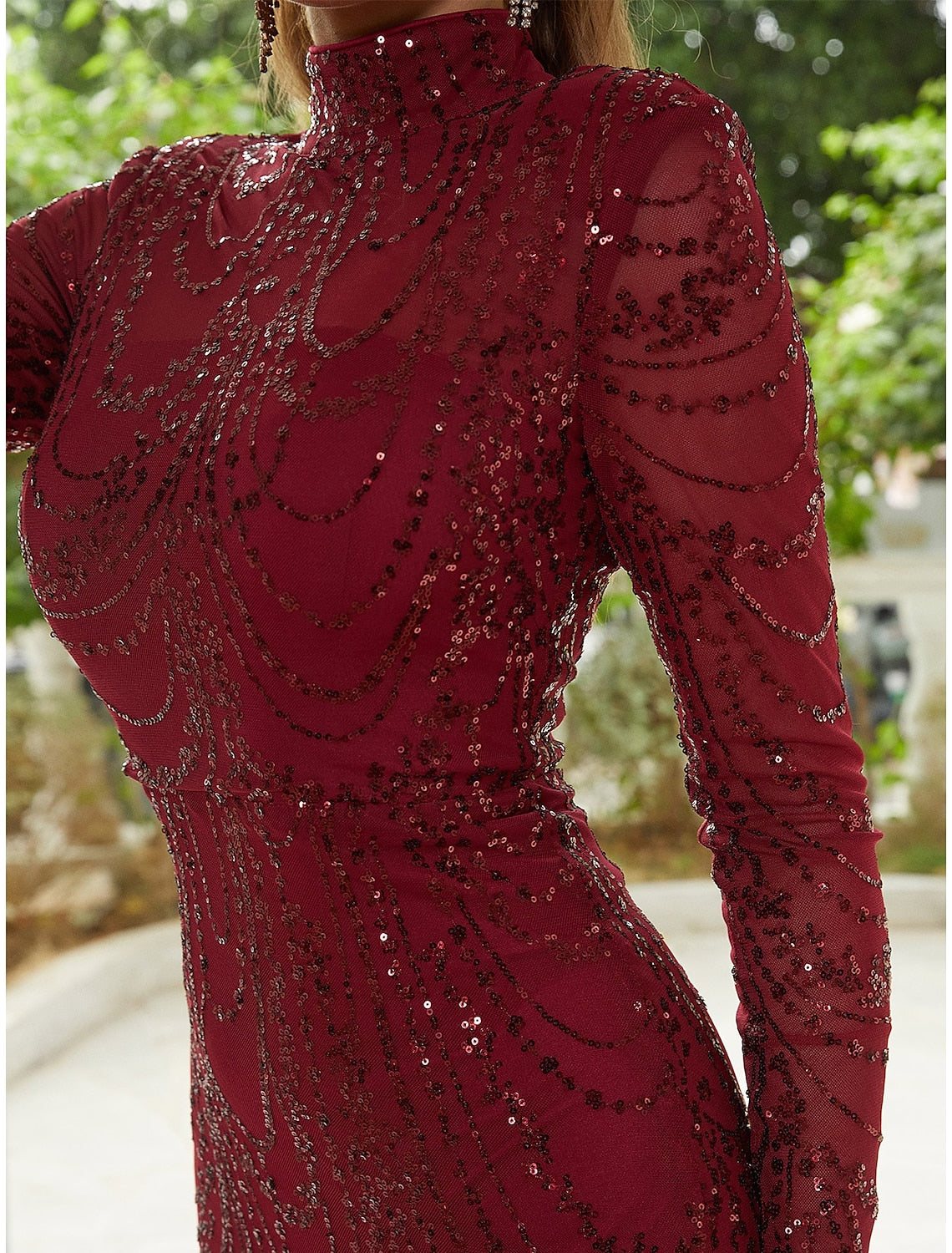 Vestido de noche con corte tubo/columna, brillante y con brillo, para invitados de boda formales, con cola larga y cuello alto, con lentejuelas y abertura con brillo.