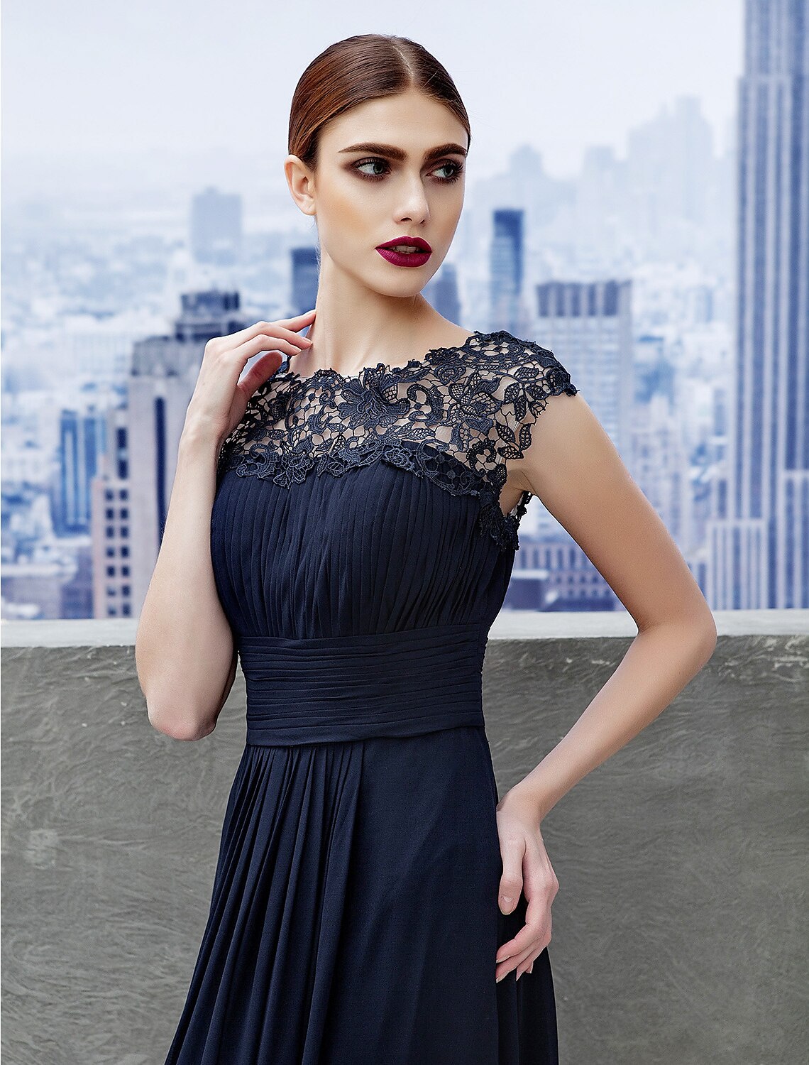 Abito da sera a trapezio, abito stile impero, abito da damigella d'onore, abito da cerimonia, abito da cerimonia formale, lunghezza al pavimento, manica corta, scollo a barca, in chiffon con inserto in pizzo arricciato