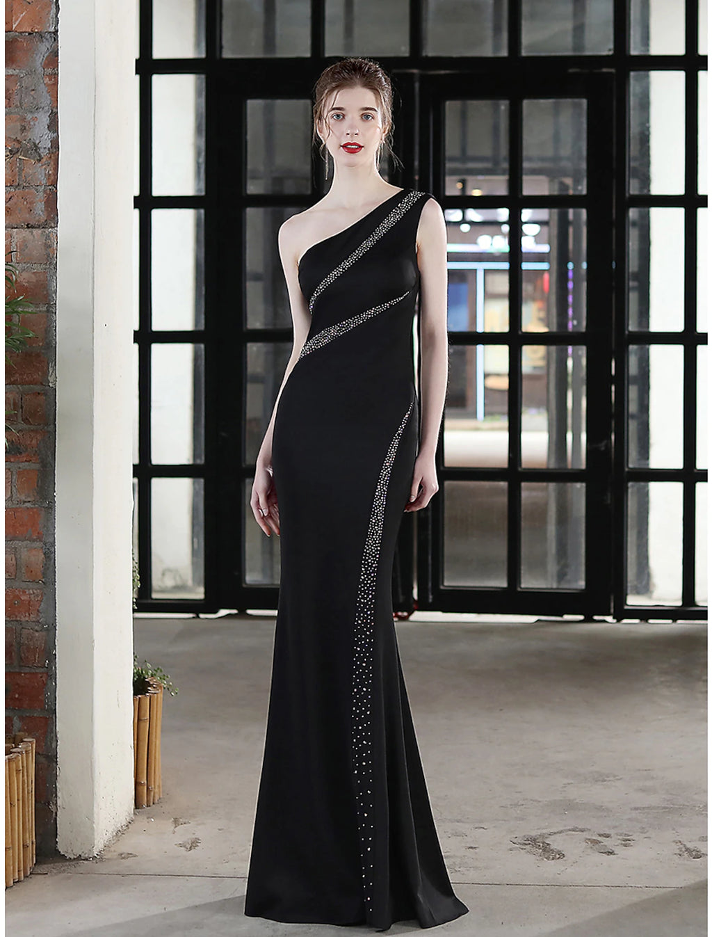 Black One Shoulder Mermaid Floor-Length Evening Dress with Rhinestone Embellishments