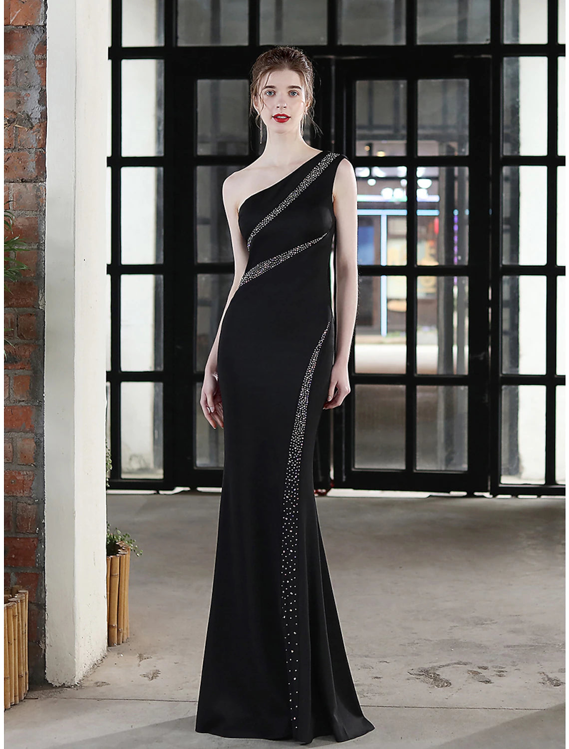 Black One Shoulder Mermaid Floor-Length Evening Dress with Rhinestone Embellishments