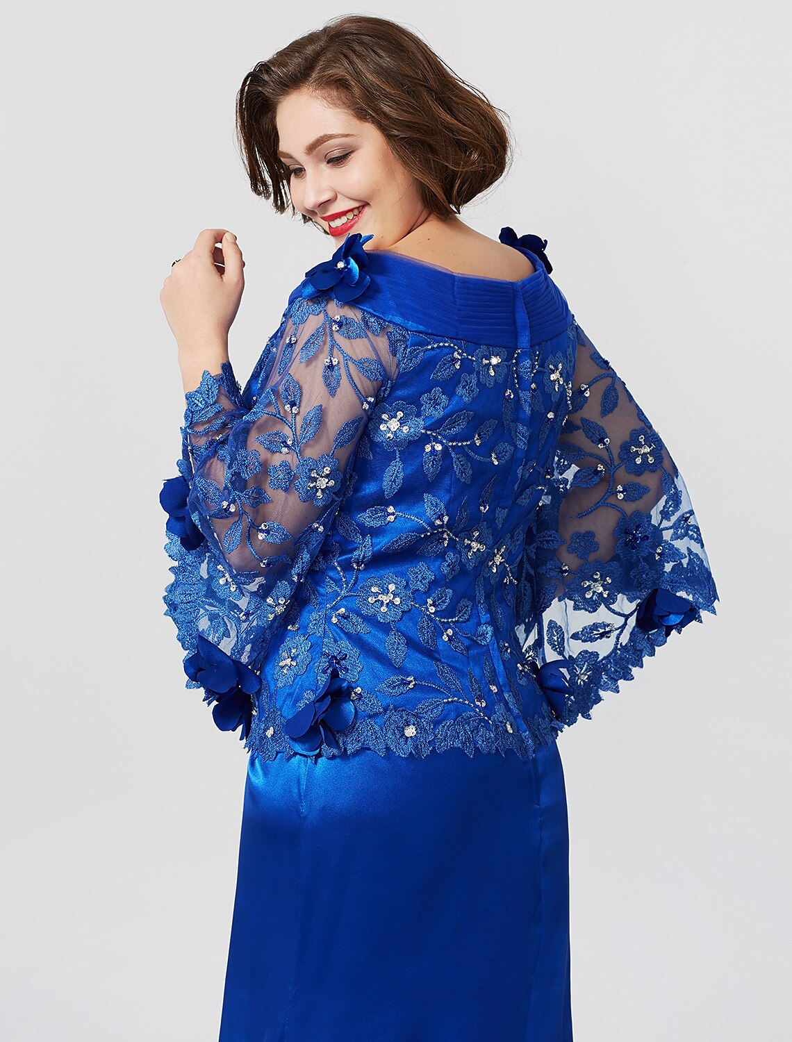 Vestido de sirena/trompeta para madre de la novia, formal, talla grande, elegante, escote barco, cola larga, encaje charmeuse, manga larga, sin mangas, con pliegues y volantes