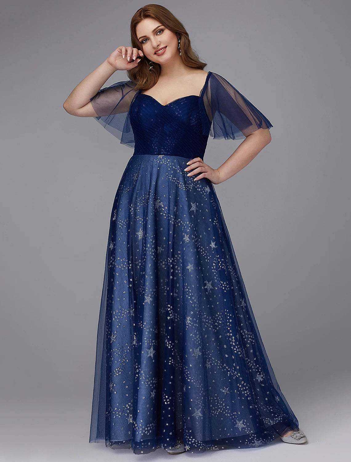 Abito a trapezio taglie forti per invitati a nozze, ballo di fine anno, lunghezza al pavimento, manica corta, scollo a cuore, tulle, allacciatura con motivo di perline/stampa 2025