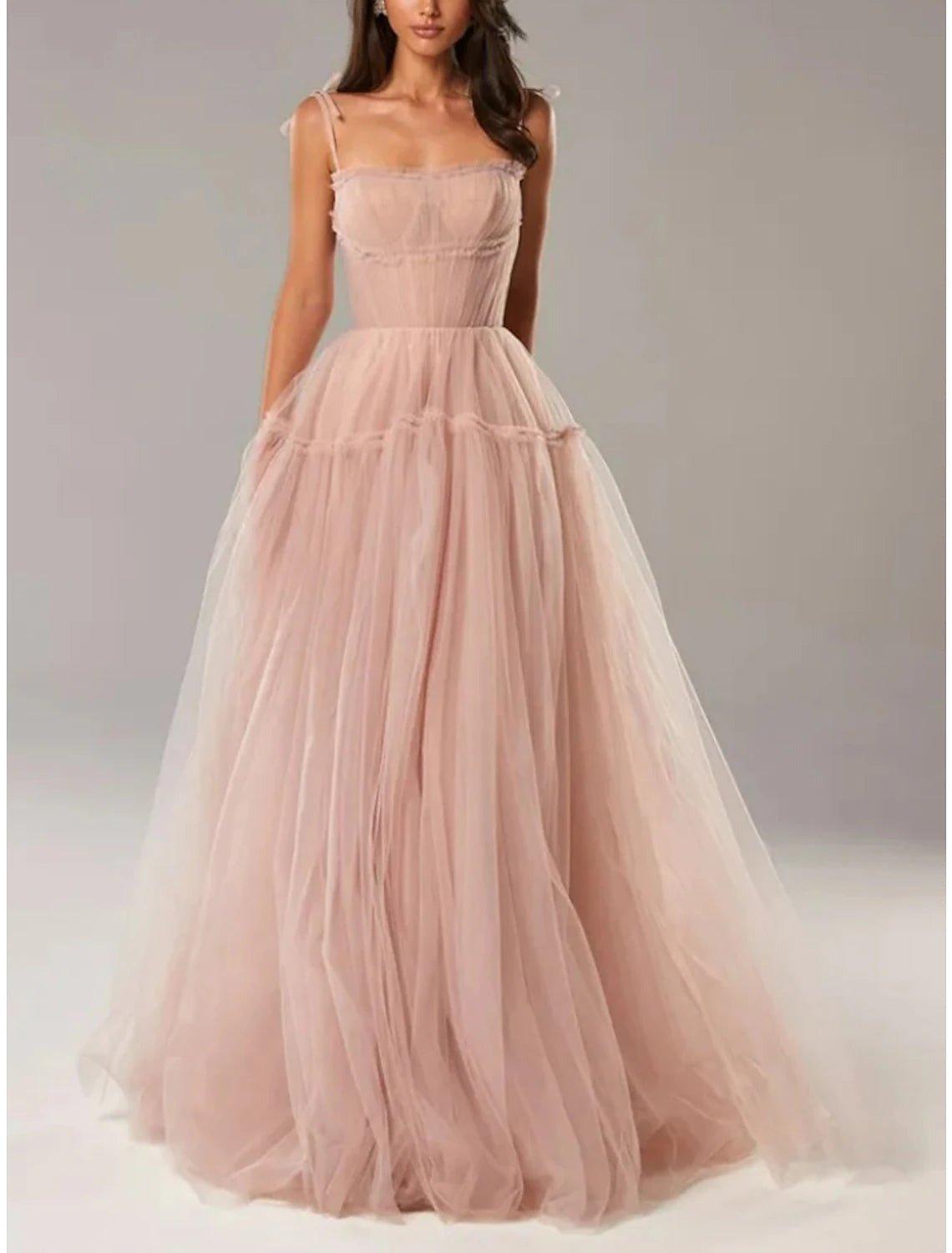 Vestido de noche elegante de corte A, formal, largo hasta el suelo, sin mangas, tirantes finos, tul con lazo(s) y pliegues.