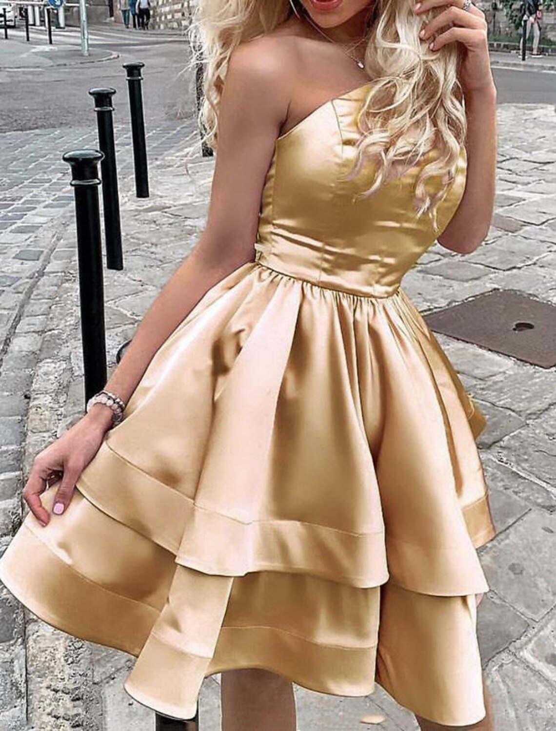 Abito da ballo corto in raso a trapezio, monospalla, minimalista, per cocktail party, senza maniche, corto/mini con balza