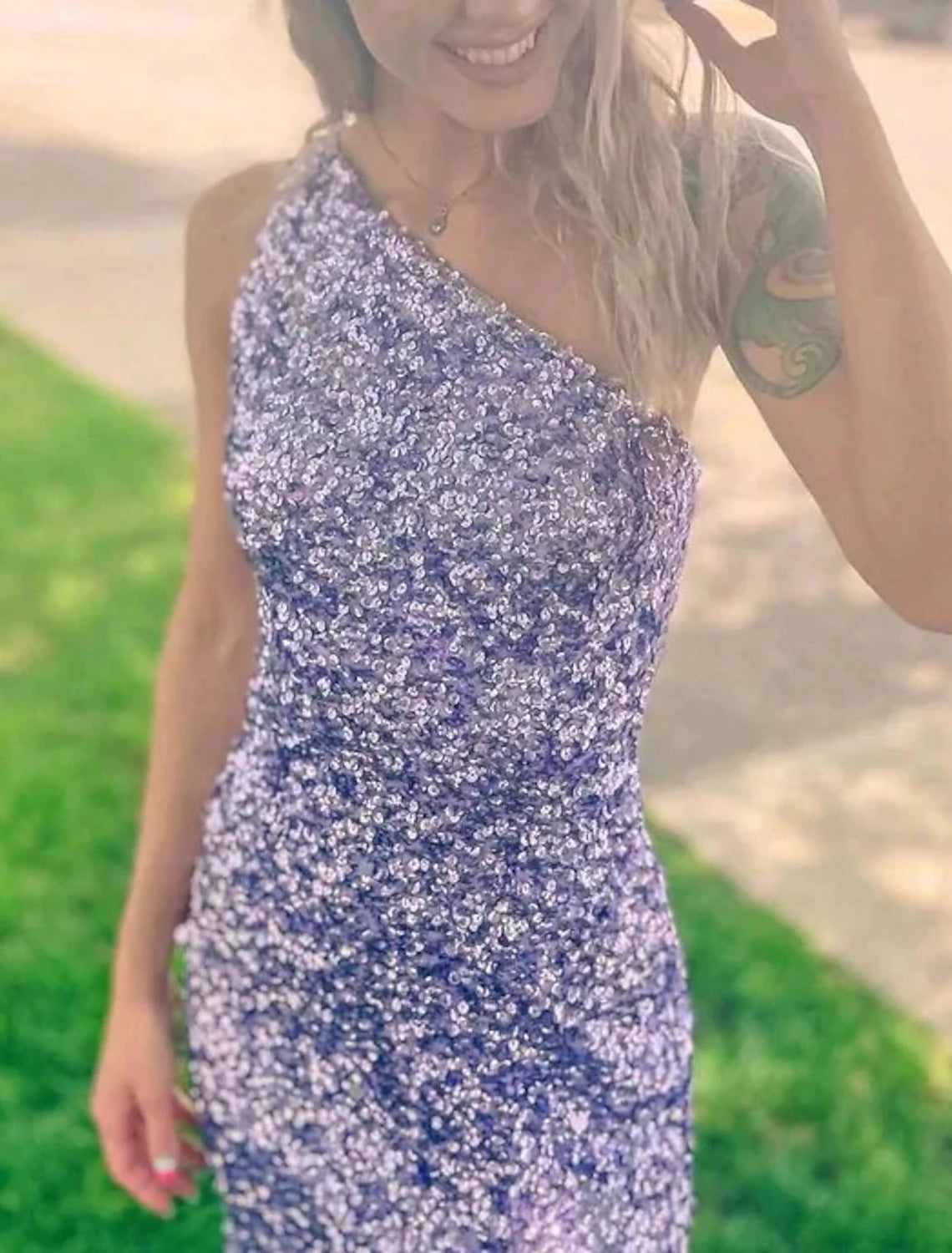 Vestidos de fiesta sexys brillantes y brillantes, vestido de noche formal con abertura alta, sirena, un hombro, sin mangas, cola de barrido/cepillo con lentejuelas