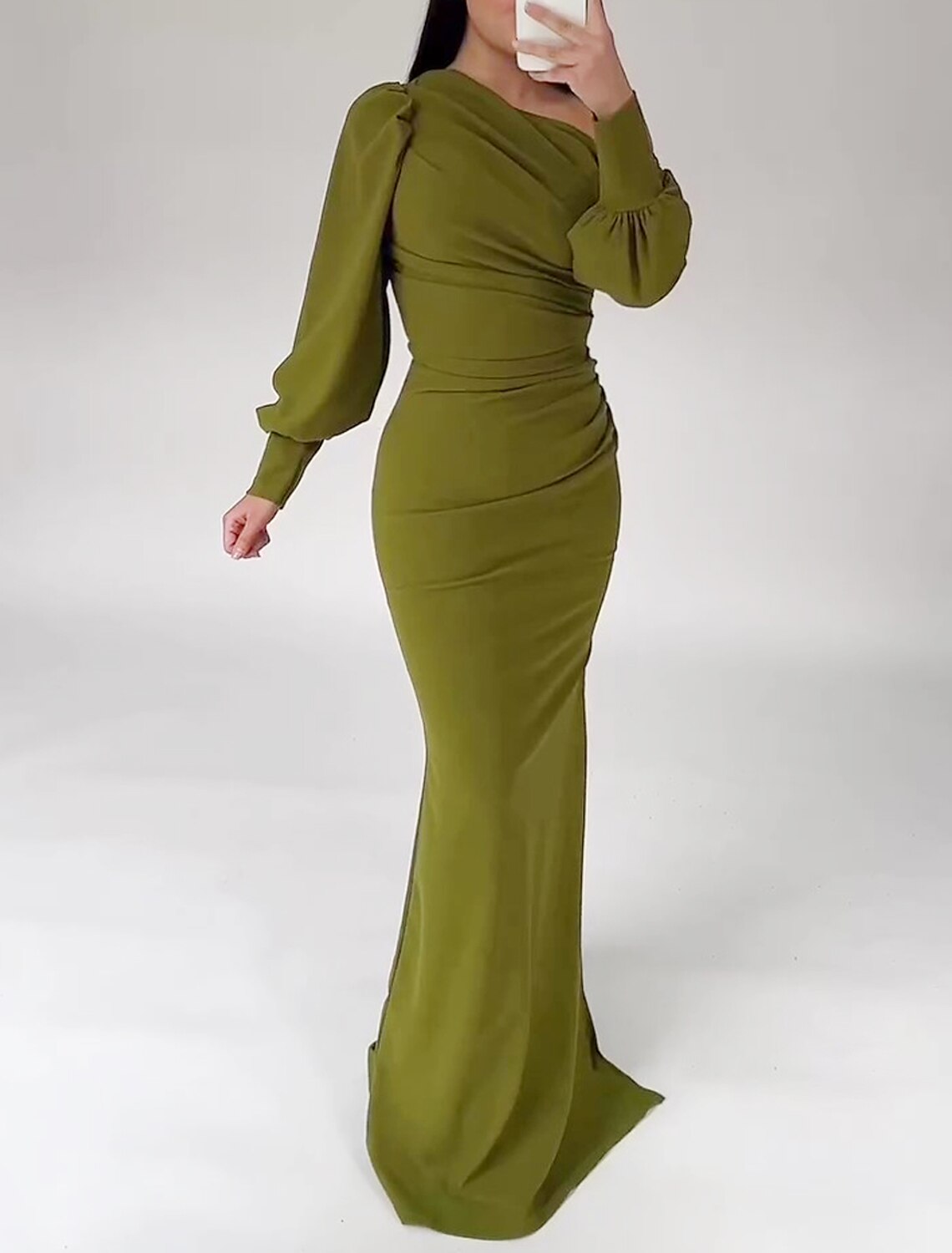 Vestido de noche elegante navideño con corte tubo/columna, corte formal, cola larga, un hombro, tela con abertura fruncida 2025