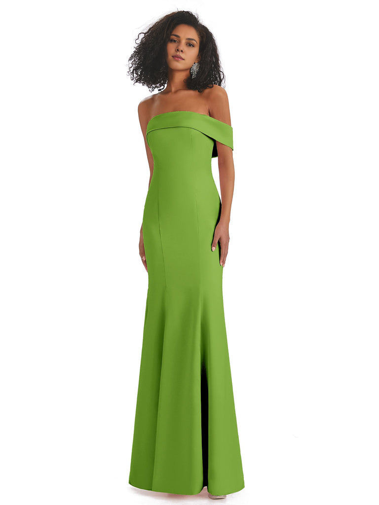 Vestidos de dama de honor de sirena con abertura lateral, sin mangas, de satén suave y sexy, únicos, de un solo hombro