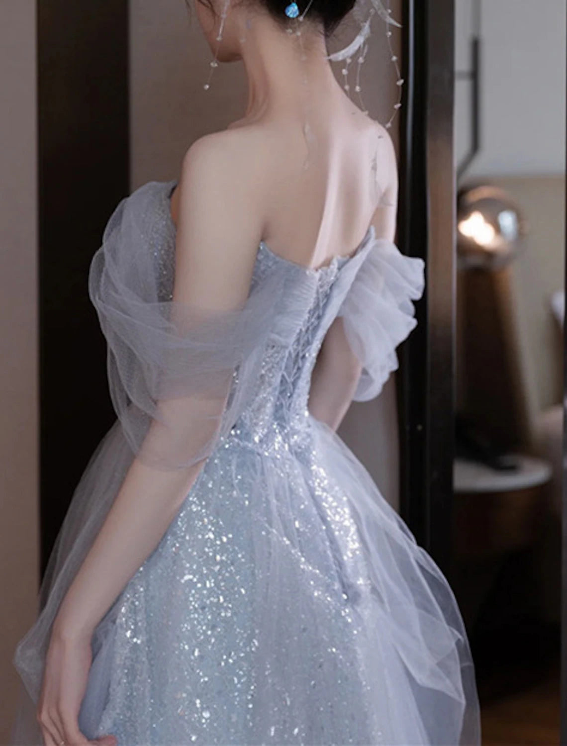 Abiti da festa a trapezio, eleganti, da invitata a nozze, da ballo, lunghi fino al pavimento, senza maniche, con spalle scoperte e paillettes