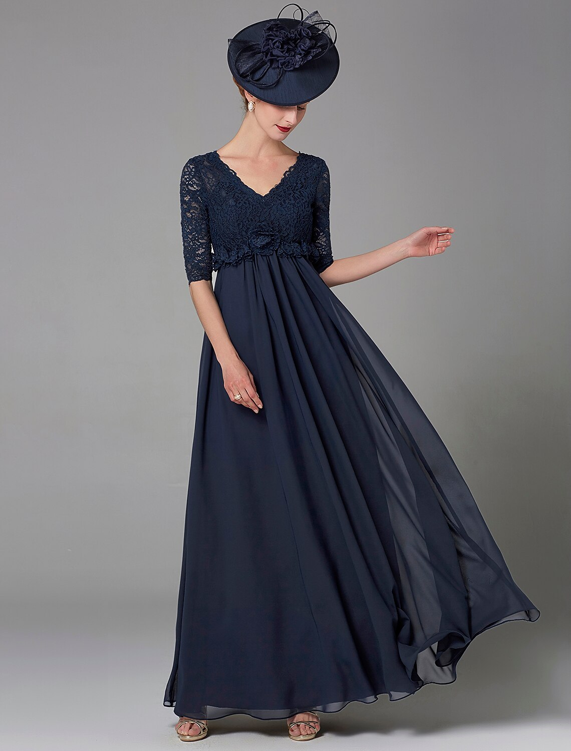 Abito da madre della sposa a trapezio, elegante e lussuoso, con scollo a V, lunghezza pavimento, in chiffon e pizzo, mezza manica con fiocco/i in pizzo