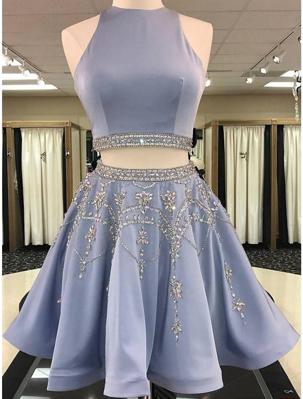 Vestidos de fiesta de dos piezas, elegantes, para vacaciones, graduación, cortos/mini, sin mangas, con cuello joya, de satén y cuentas.