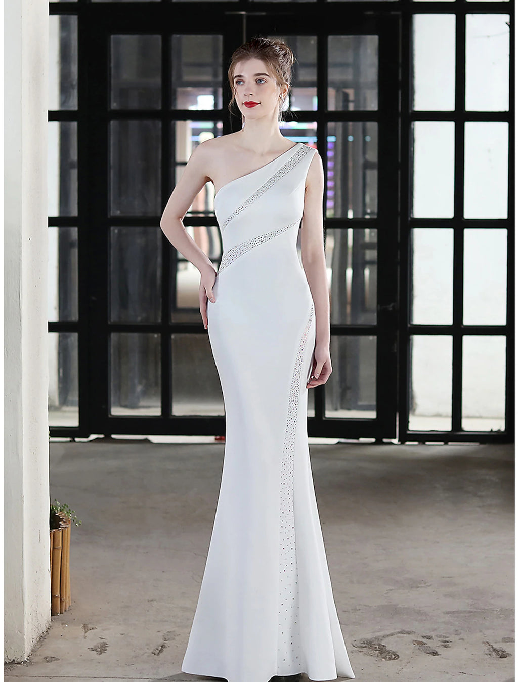 Black One Shoulder Mermaid Floor-Length Evening Dress with Rhinestone Embellishments