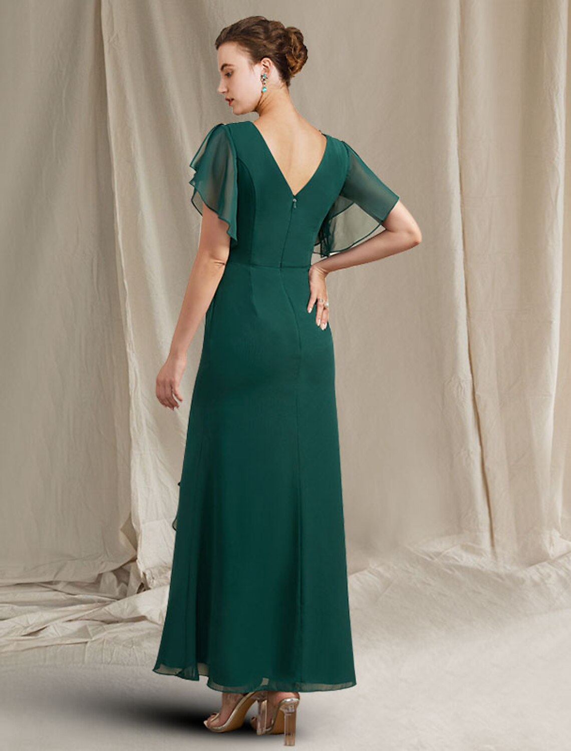 Abito da madre della sposa a trapezio, elegante, taglie forti, lunghezza alla caviglia, in chiffon, maniche corte, con cristalli e drappeggio laterale