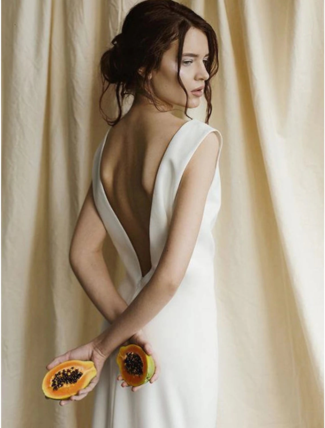 Vestidos de novia informales con espalda descubierta, corte tubo, escote redondo, sin mangas, cola larga, de satén, color liso, para verano y otoño, para mujer