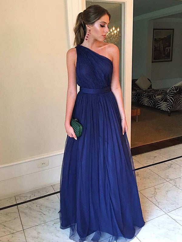Vestidos de tul con volantes, corte princesa, sin mangas, un hombro al aire y corte en A