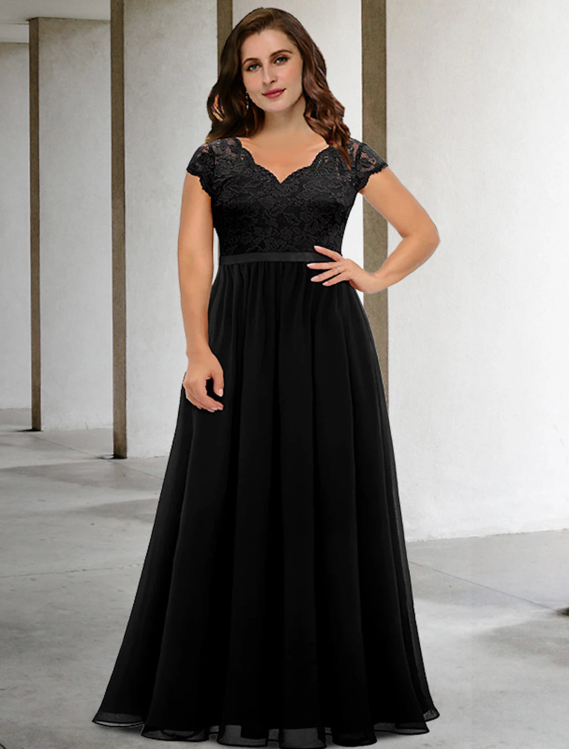 Vestidos de Madre de la Novia de Corte A, Talla Grande, Ocultar la Curva del Vientre, Vestido Elegante, Formal, Largo hasta el Suelo, Manga Corta, Cuello en V, Gasa con Pliegues y Apliques