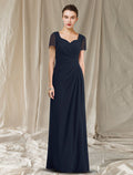 Vestido de madre de la novia con corte tubo/columna, sencillo, elegante, escote en V, largo hasta el suelo, de gasa, manga corta con fruncido.