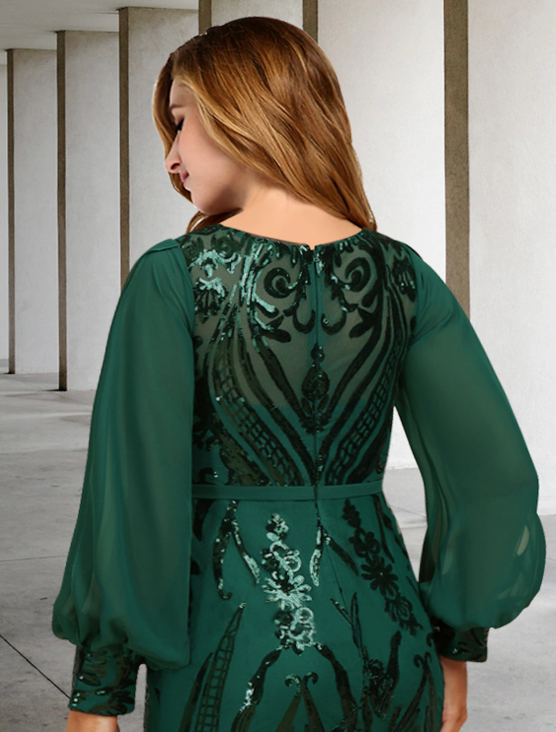 Abiti da sposa eleganti per la madre della sposa, a sirena/tromba, taglie forti, con strascico a ruota, maniche lunghe, scollo gioiello, in chiffon con paillettes