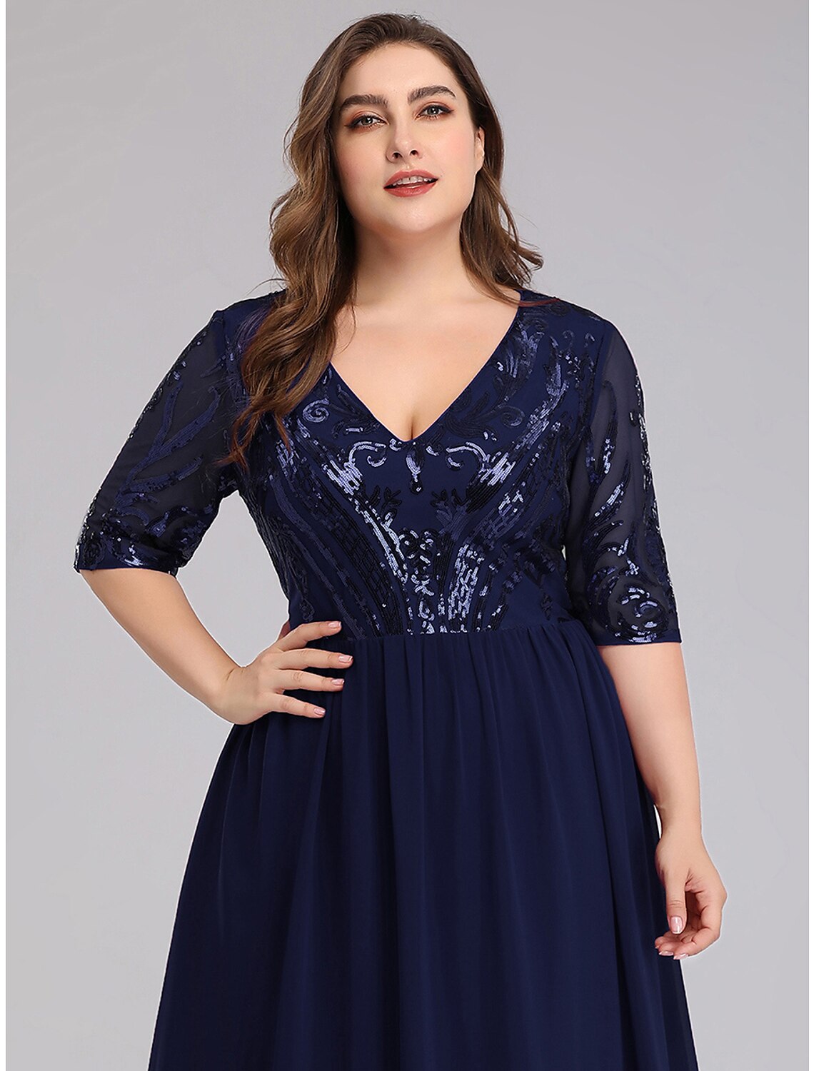 Vestidos de fiesta de corte A, talla grande, para invitados de boda, hasta el suelo, media manga, escote pronunciado, de gasa con