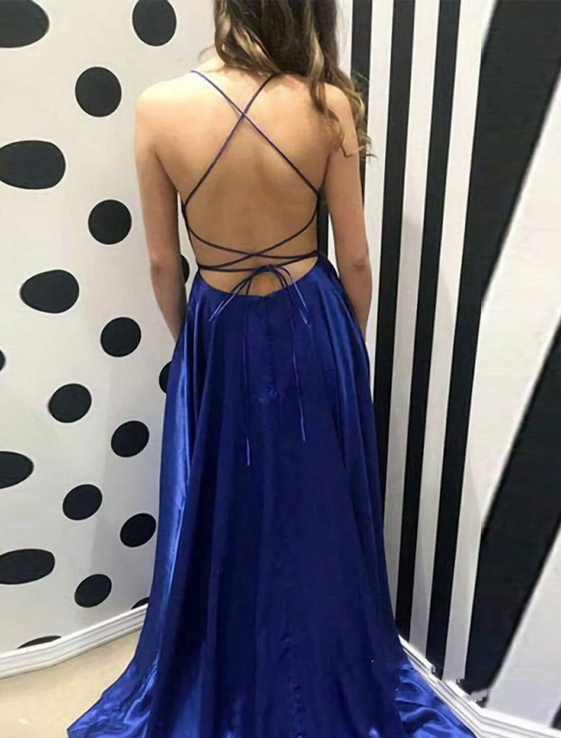 Abito da sera a trapezio, sexy, formale, da invitato a nozze, con strascico a spazzola, senza maniche, spalline sottili, in charmeuse con spacco