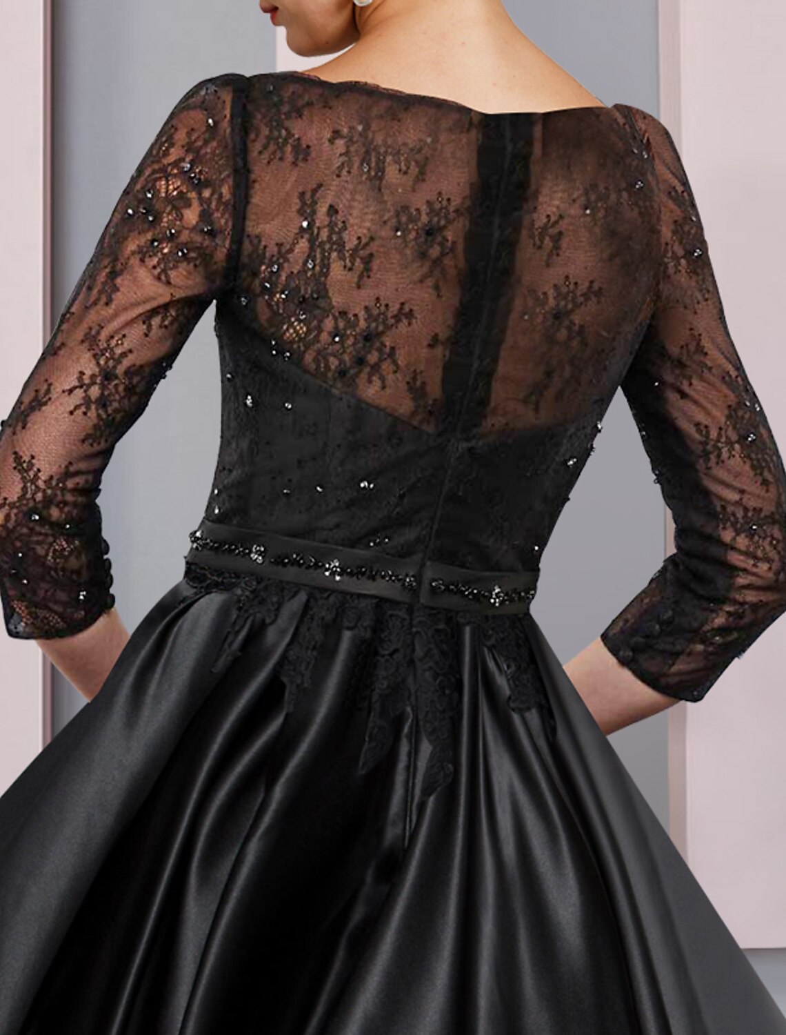 Vestido de madre de la novia de corte A, formal, para invitados a la boda, elegante, escote redondo, largo hasta la rodilla, encaje de satén, manga 3/4 con faja/cinta, pliegues