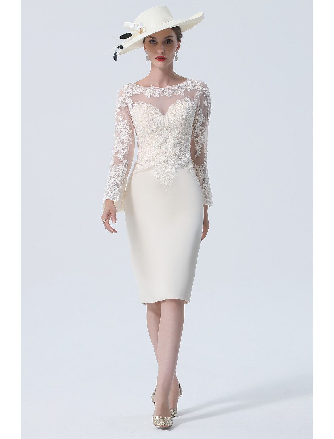 Abito da madre della sposa a tubino/colonna, vintage, taglie forti, elegante, con scollo gioiello, lunghezza al ginocchio, in raso, pizzo, maniche lunghe con pizzo