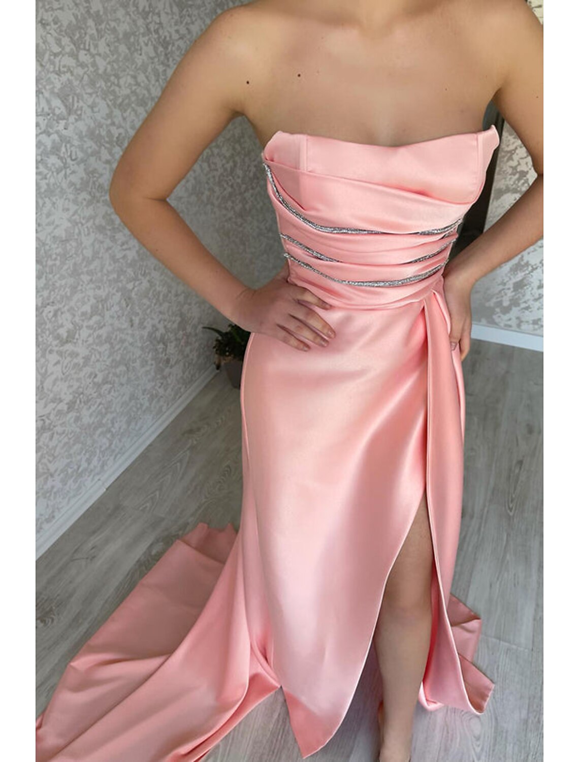 Vestido de noche de sirena/trompeta, sexy, para boda, recepción de boda, cola de corte, sin mangas, sin tirantes, charmeuse con abertura fruncida