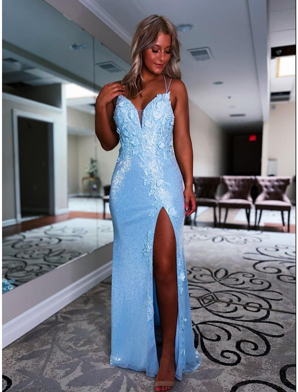 Sky Blue Sequin Mesh V-Neck Floor-Length Sheath/column Dress