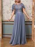 Abiti da sposa a tubino/colonna, eleganti, lunghi fino al pavimento, a maniche corte, con scollo gioiello, in chiffon con pieghe e volant