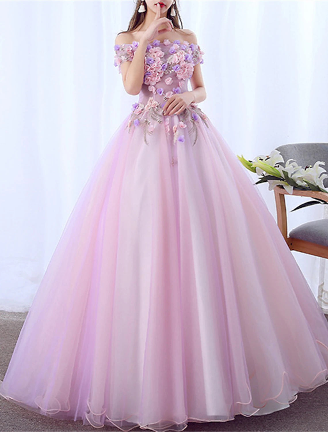 Vestido de quinceañera de princesa, largo hasta el suelo, manga corta, hombros descubiertos, poliéster, con apliques.