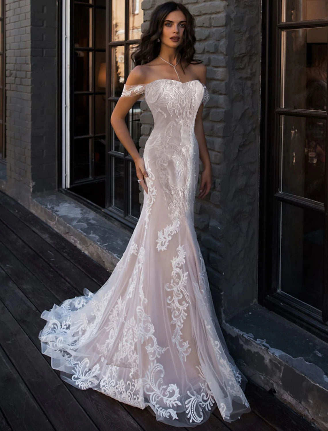 Ivory Lace Mermaid Floor-Length Dress with Sweetheart Neckline and Off-the-Shoulder Straps