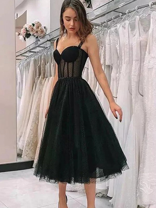 Vestidos de corte A/princesa con encaje, volantes, tirantes, sin mangas y largo hasta la rodilla