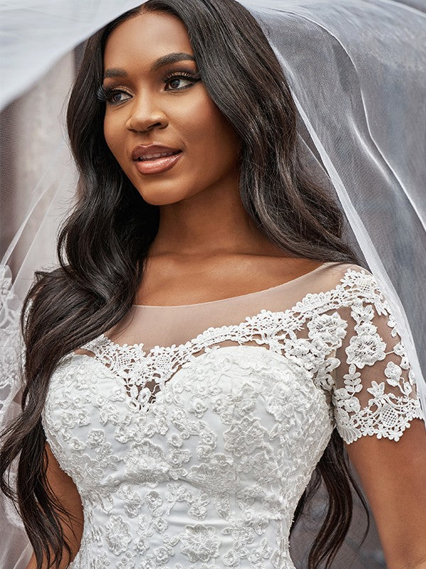 Vestidos de novia de corte A/princesa, escote redondo, tul, apliques, mangas cortas y cola larga