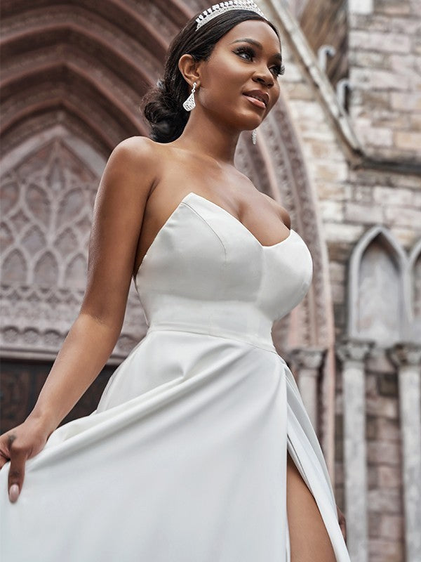 A-Line/Princess  Crepe Ruffles Sleeveless Sweetheart Court Train Wedding Dresses
