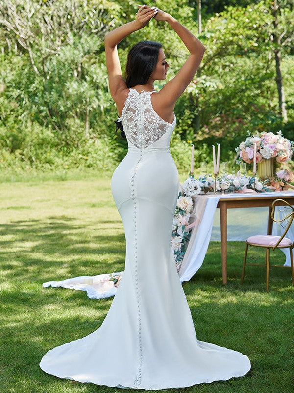 Vestidos de novia con escote en V, sin mangas, de crepé, con volantes y cola larga