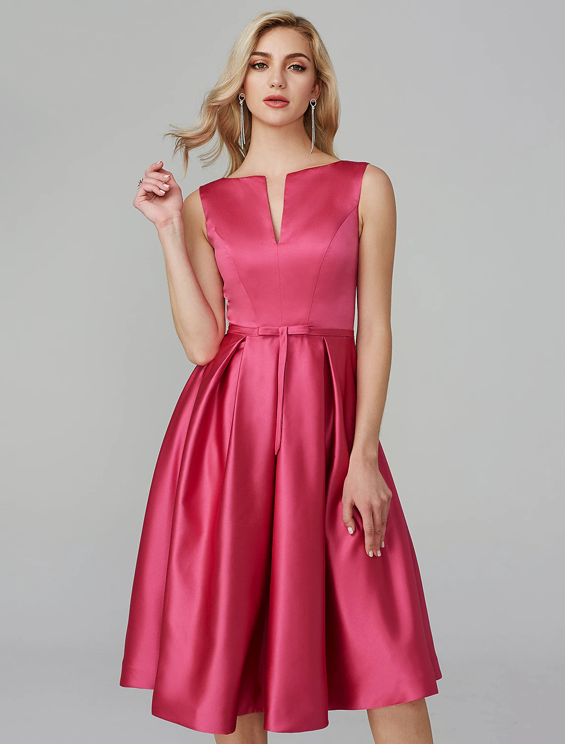 Abito elegante a trapezio, per invitati a matrimoni, cocktail party, lunghezza al ginocchio, senza maniche, con ferretto a V, abito rosa in raso con fascia/nastro