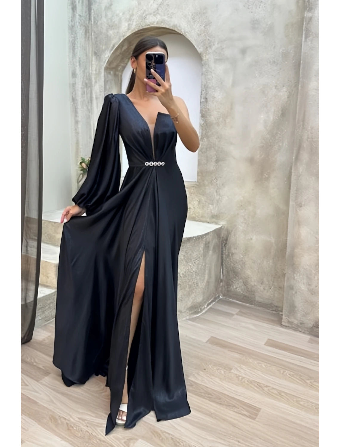 Black Satin One-Shoulder V-Neck Floor-Length Evening Gown with High Slit