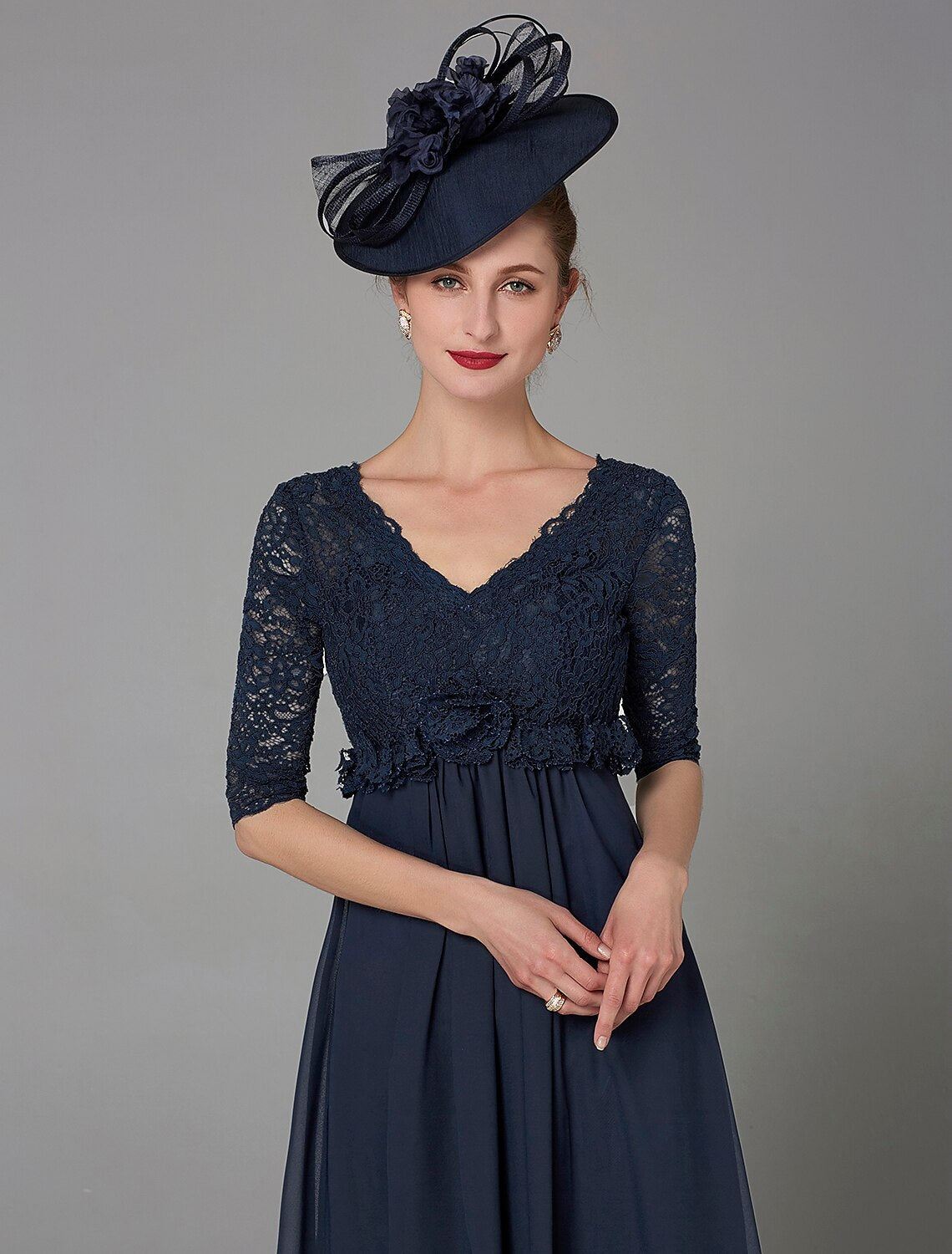 Abito da madre della sposa a trapezio, elegante e lussuoso, con scollo a V, lunghezza pavimento, in chiffon e pizzo, mezza manica con fiocco/i in pizzo