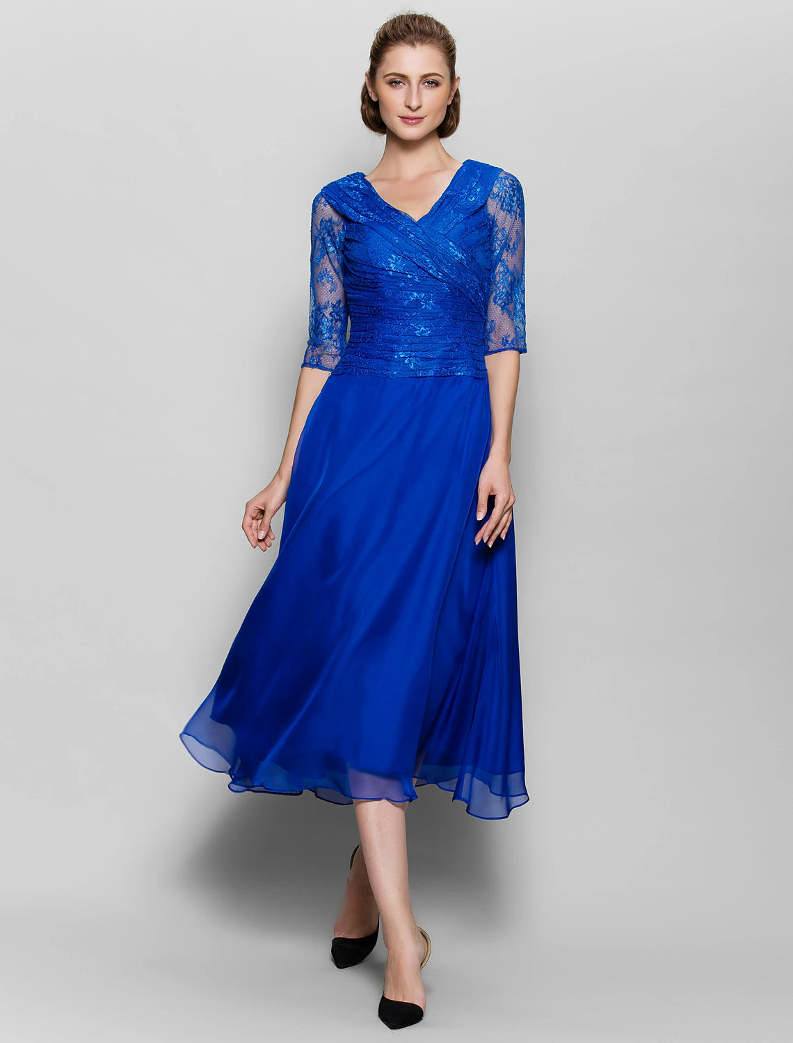 Abito da madre della sposa a trapezio, elegante, con scollo a V, lunghezza tè, in chiffon, pizzo, mezza manica, senza maniche, con arricciature incrociate in pizzo