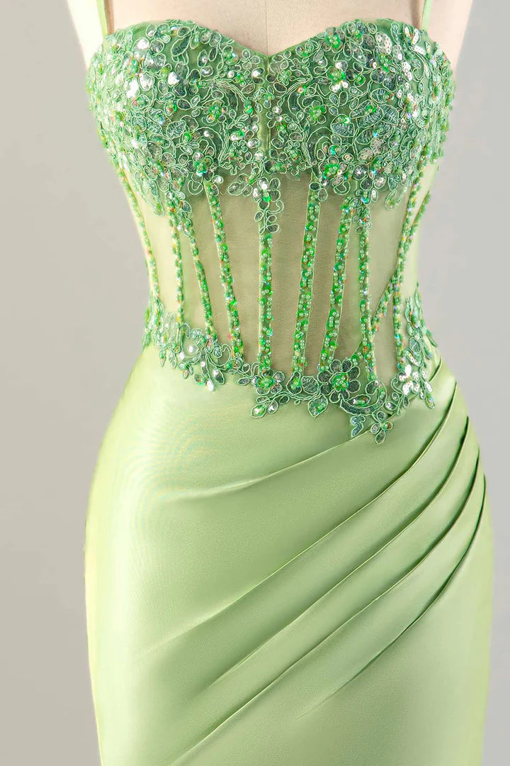 Vestido ajustado de vuelta al cole con corsé transparente verde y cuentas 