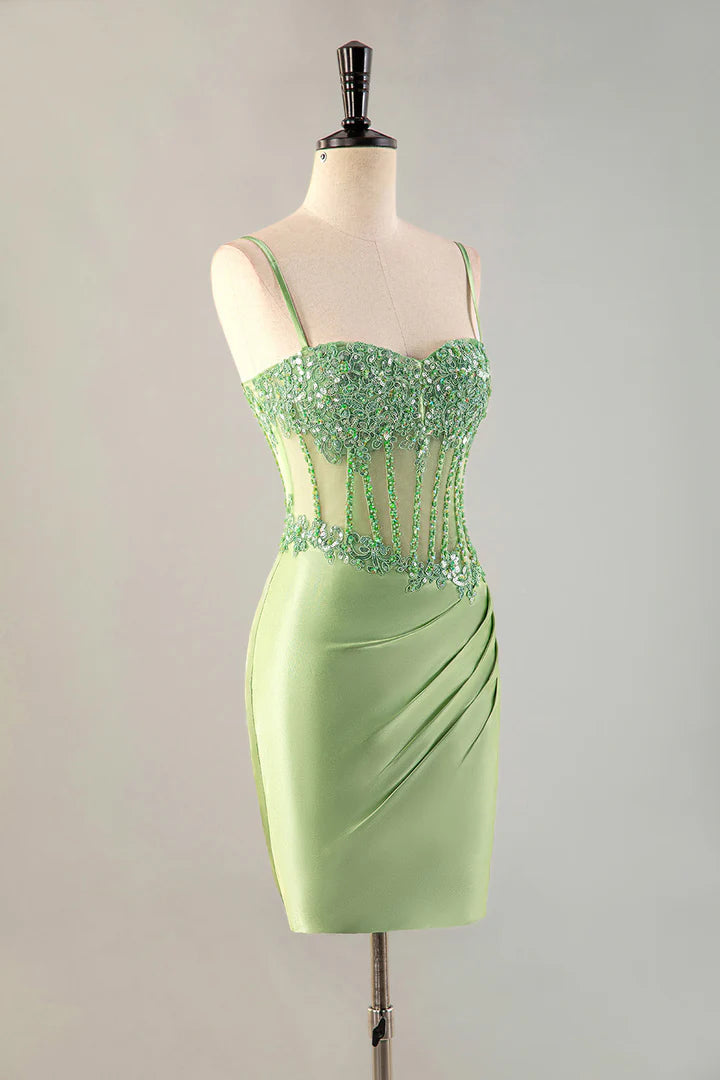Vestido ajustado de vuelta al cole con corsé transparente verde y cuentas 