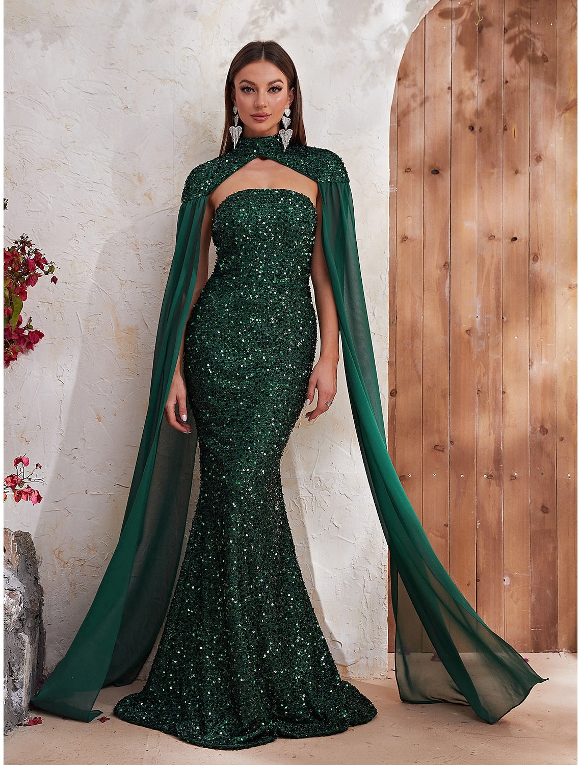 Vestido de noche de sirena/trompeta, sin espalda, formal, para recepción de boda, con cola larga/cepillo, sin mangas, cuello alto, capas con lentejuelas