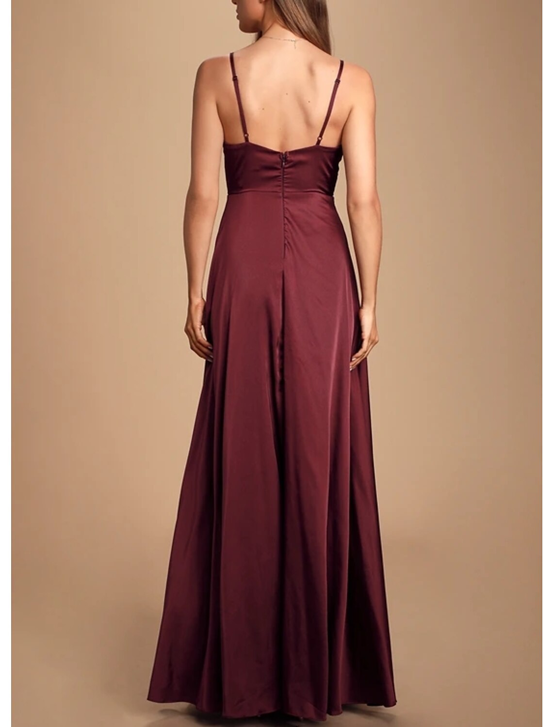 Abiti da ballo a trapezio, eleganti, da invitata a nozze, lunghi fino al pavimento, senza maniche, con spalline sottili, in raso con pieghe e spacco