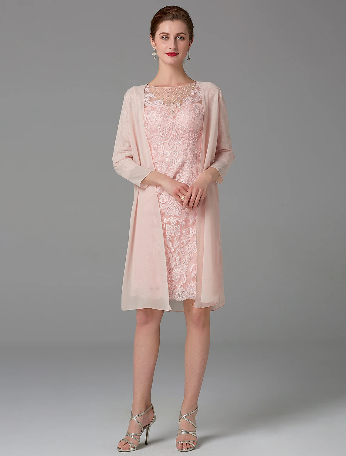 Vestido de madre de la novia de dos piezas, estilo tubo/columna, con brillo y brillo, cuello joya, largo hasta la rodilla, de gasa, con encaje, mangas 3/4, chaqueta y apliques de cuentas.