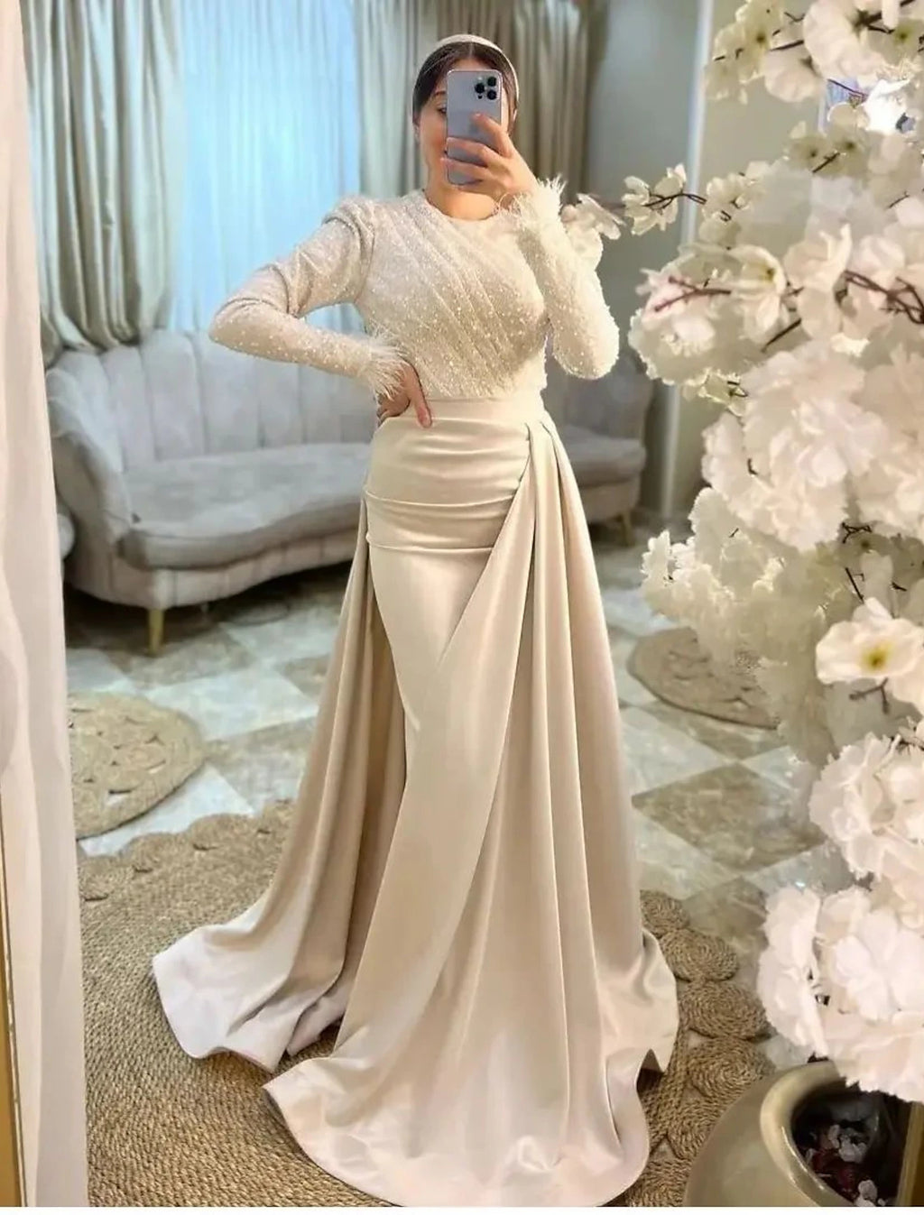 Champagne Sequin & Satin Sheath/Column Floor-Length Evening Dress